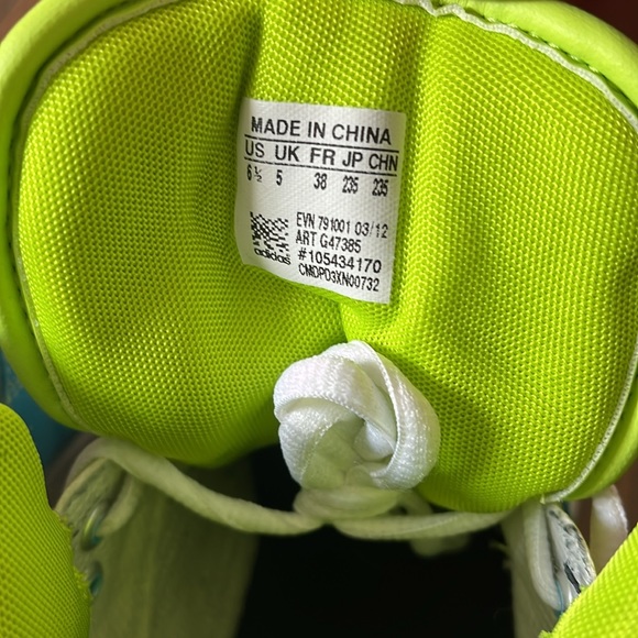 Adidas Originals Roundhouse Sneakers - White/Blue/Navy/Green - Picture 9 of 9